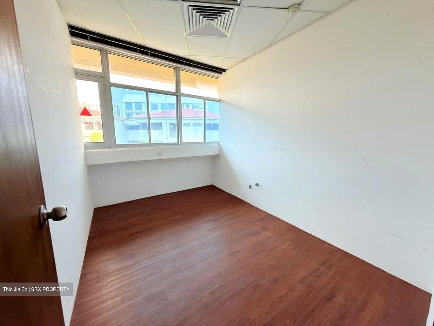 Joo Chiat Complex (D15), Office #581154191